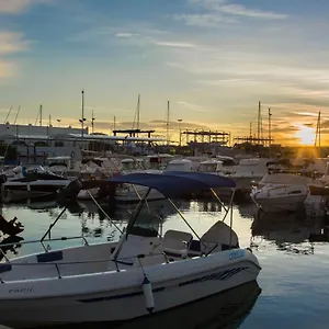 Magnificent Port-beach 5* Luxury , Benalmádena España